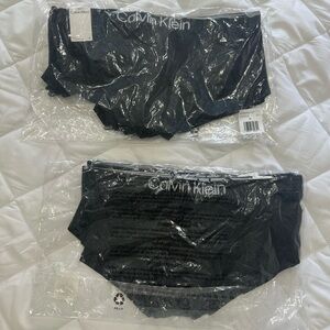 Calvin Klein Charcoal Underwear set of 5, new, woman M